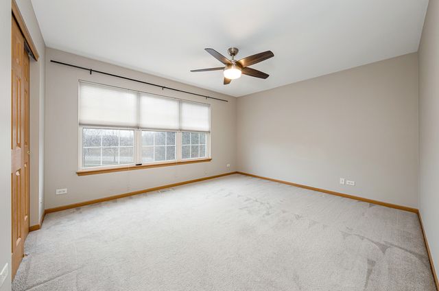 708 Woodewind Drive, Naperville, IL 60563
