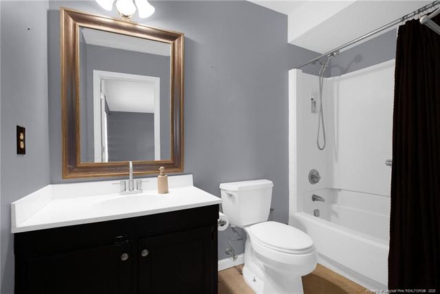 3855 Sturbridge Drive, Hope Mills, NC 28348