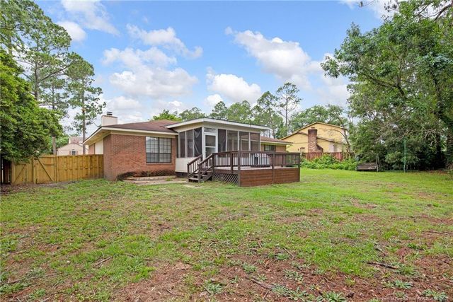3855 Sturbridge Drive, Hope Mills, NC 28348