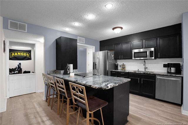 3855 Sturbridge Drive, Hope Mills, NC 28348