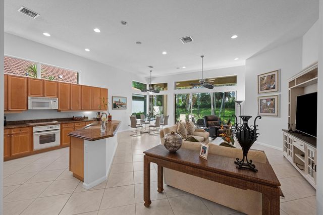 10689 Northgreen Drive, Lake Worth, FL 33449