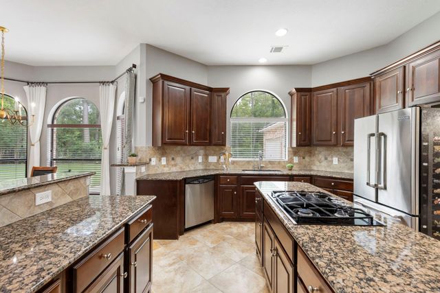 5410 Pine Wood Meadows Lane, Spring, TX 77386