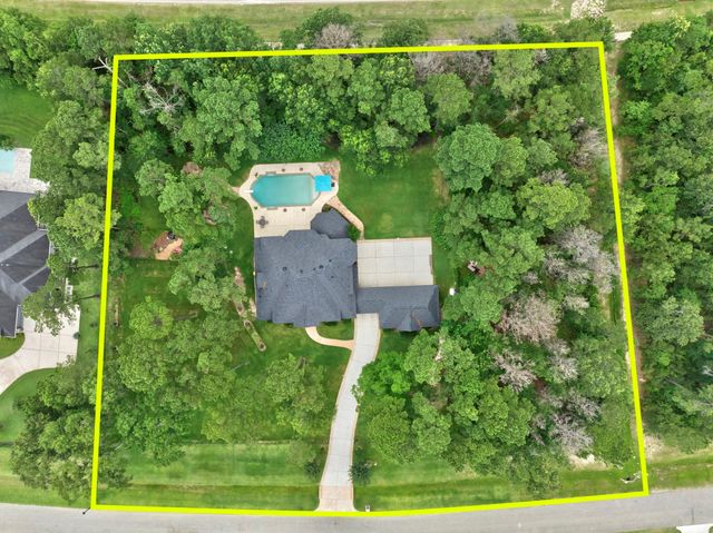 5410 Pine Wood Meadows Lane, Spring, TX 77386