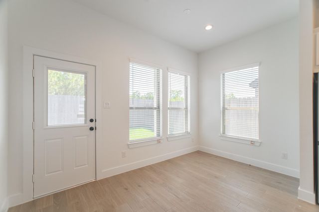 10566 Wild Chives, Conroe, TX 77385