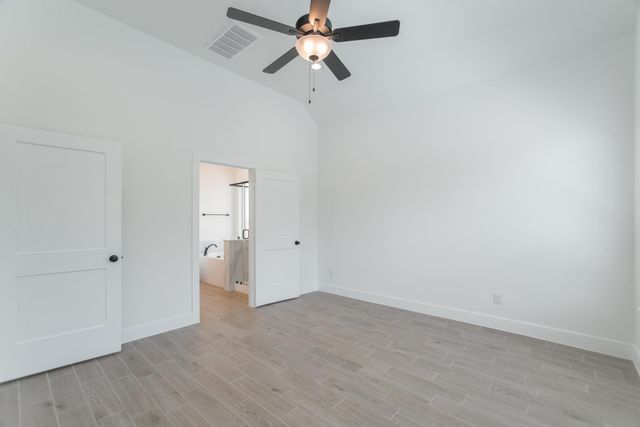 10566 Wild Chives, Conroe, TX 77385