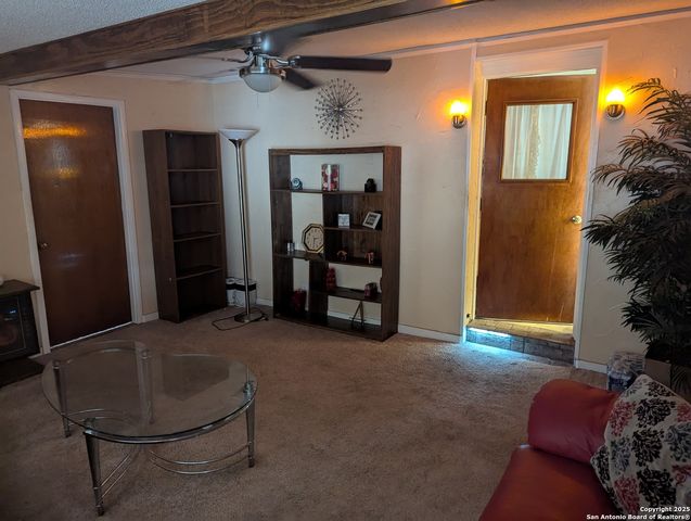 359 Kate Schenck, San Antonio, TX 78223