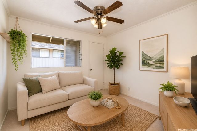 94-1139 Mopua Loop J5, Waipahu, HI 96797