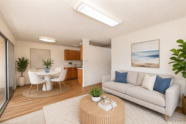94-1139 Mopua Loop J5, Waipahu, HI 96797