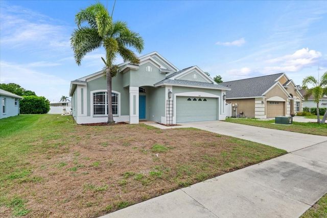 5742 48TH STREET CIRCLE E, Bradenton, FL 34203