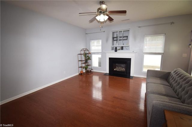 136 Penry Lane, Clemmons, NC 27012