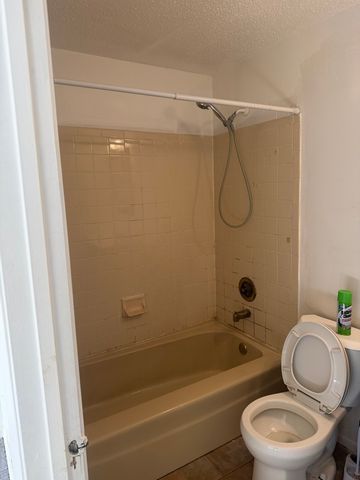 1009 PHEASANT RUN Lane, Aurora, IL 60504