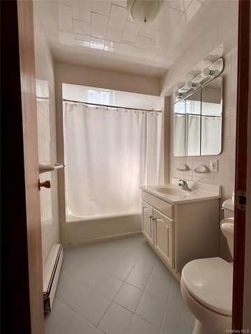 1921 Edison Avenue, Bronx, NY 10461