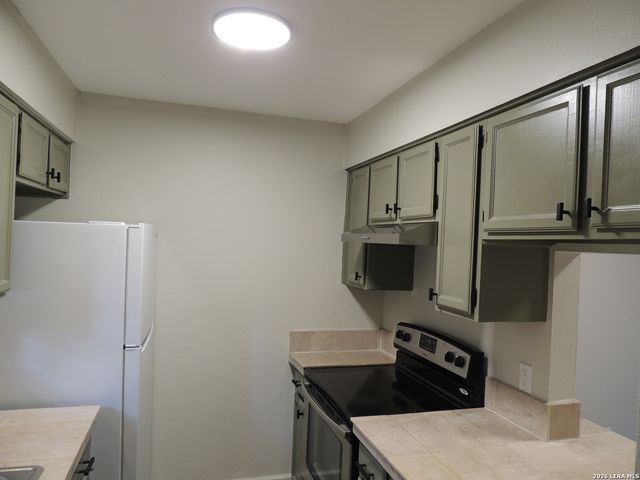 4212 Medical Dr Unit 202, San Antonio, TX 78229