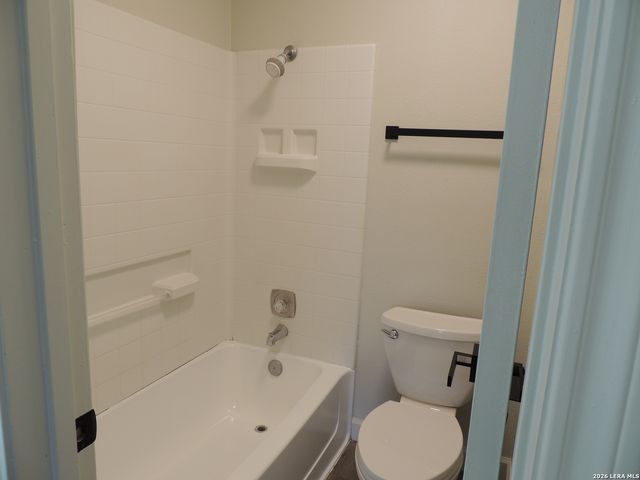 4212 Medical Dr Unit 202, San Antonio, TX 78229