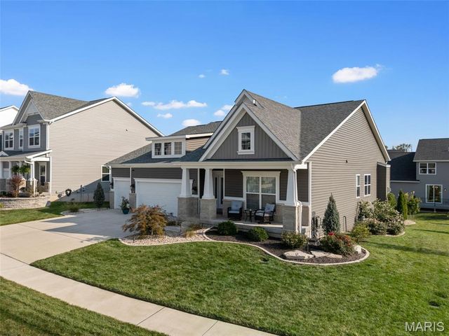 502 Beneficial Way, St Charles, MO 63304