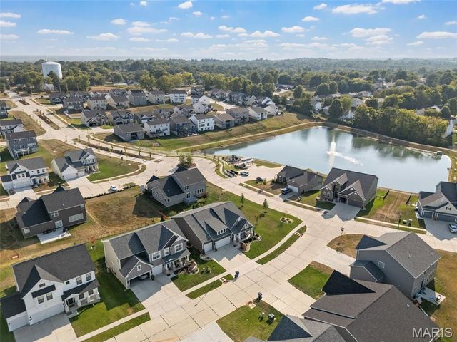 502 Beneficial Way, St Charles, MO 63304