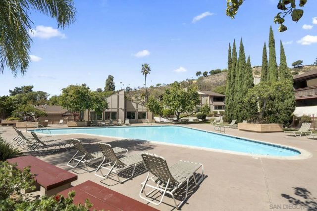 5513 Adobe Falls Rd 5, San Diego, CA 92120