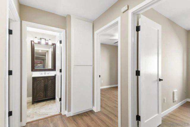 5513 Adobe Falls Rd 5, San Diego, CA 92120