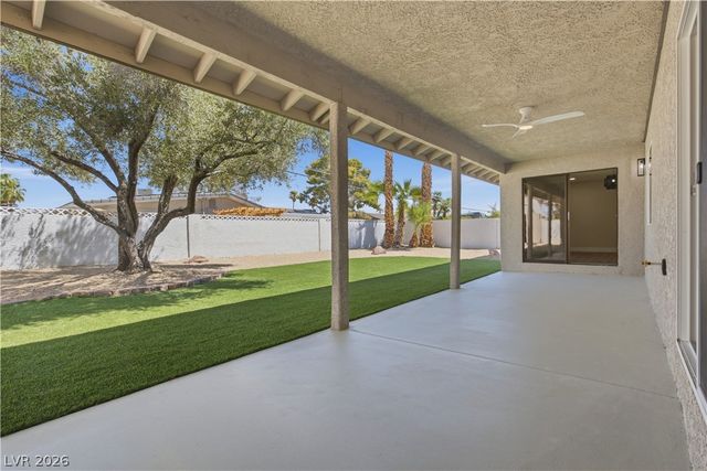 1828 Canterbury Drive, Las Vegas, NV 89119
