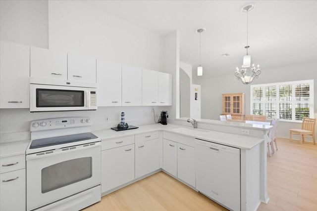1273 BERKSHIRE CIRCLE, Venice, FL 34292