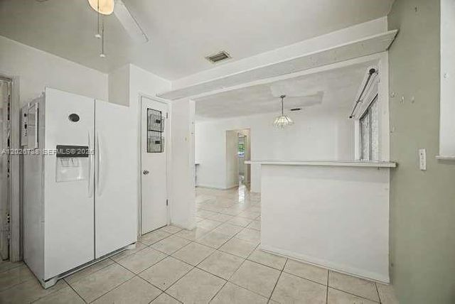 2000 N 58th Ave, Hollywood, FL 33021