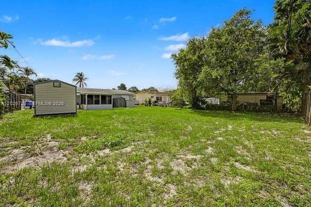 2000 N 58th Ave, Hollywood, FL 33021
