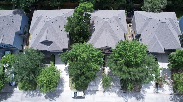 226 W Stedhill Loop, Conroe, TX 77384