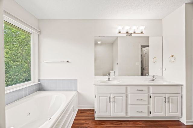 3348 S OLD RIDGE RD, Columbia, MO 65203