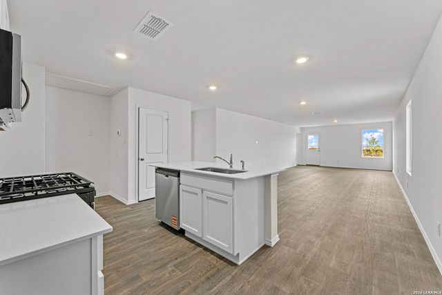 12614 Desert Fox, Converse, TX 78109