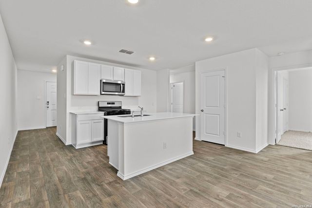 12614 Desert Fox, Converse, TX 78109