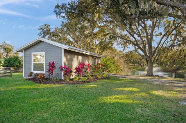 7042 SADDLE CREEK CIRCLE, Sarasota, FL 34241