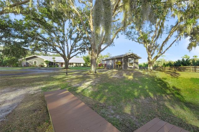 7042 SADDLE CREEK CIRCLE, Sarasota, FL 34241