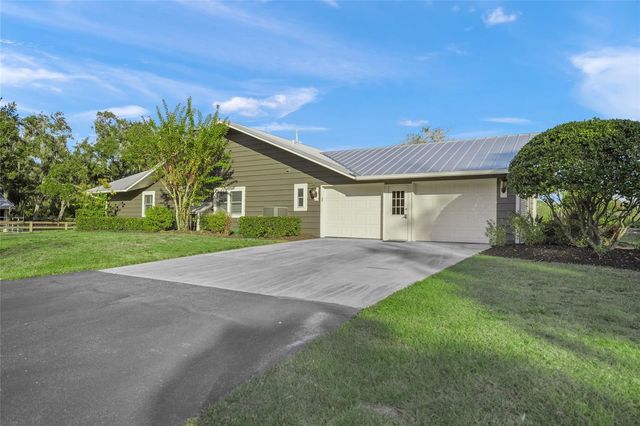 7042 SADDLE CREEK CIRCLE, Sarasota, FL 34241
