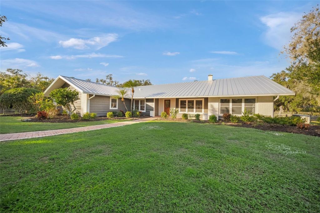 7042 SADDLE CREEK CIRCLE, Sarasota, FL 34241