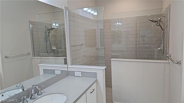 2305 Ariane DR, Naples, FL 34112