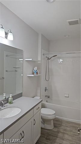 2305 Ariane DR, Naples, FL 34112