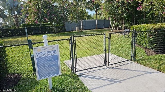 2305 Ariane DR, Naples, FL 34112