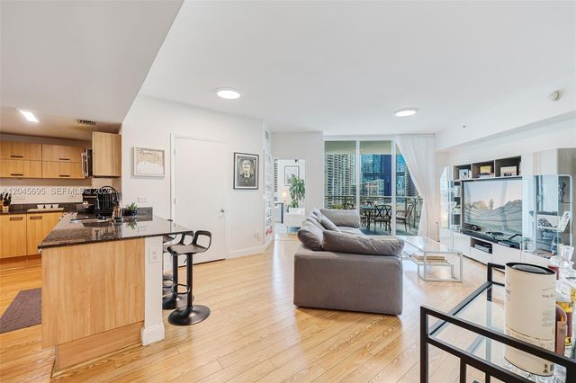350 S Miami Avenue 2104, Miami, FL 33130