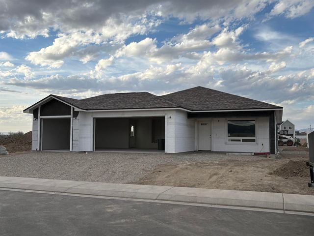 2134 Brookfield Drive, Grand Junction, CO 81505