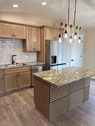 2134 Brookfield Drive, Grand Junction, CO 81505