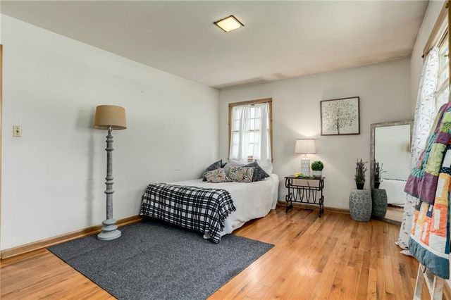 3205 Shawnee Drive, Kansas City, KS 66106