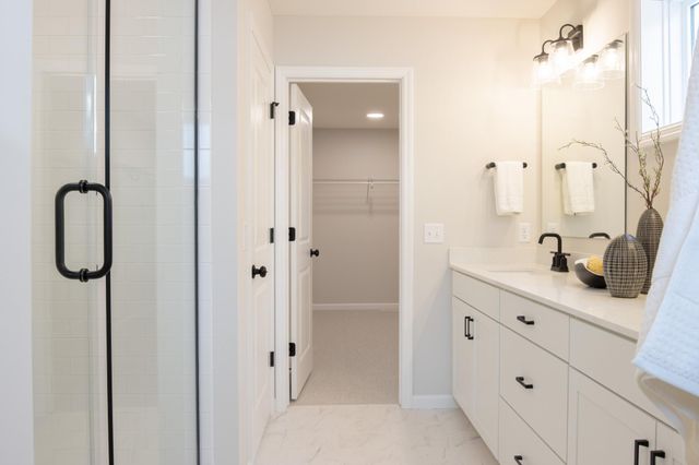 10941 37th Street N, Lake Elmo, MN 55042