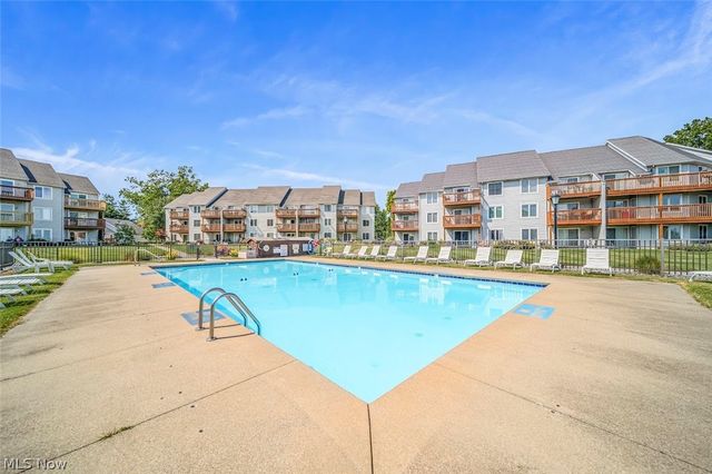 6035 Lake Road W 423, Ashtabula, OH 44004
