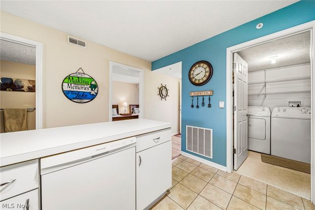 6035 Lake Road W 423, Ashtabula, OH 44004