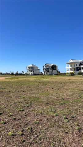 410 Seagrass, Gilchrist, TX 77617