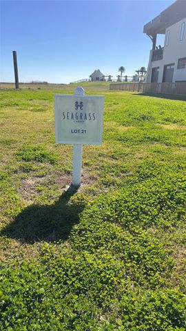 410 Seagrass, Gilchrist, TX 77617