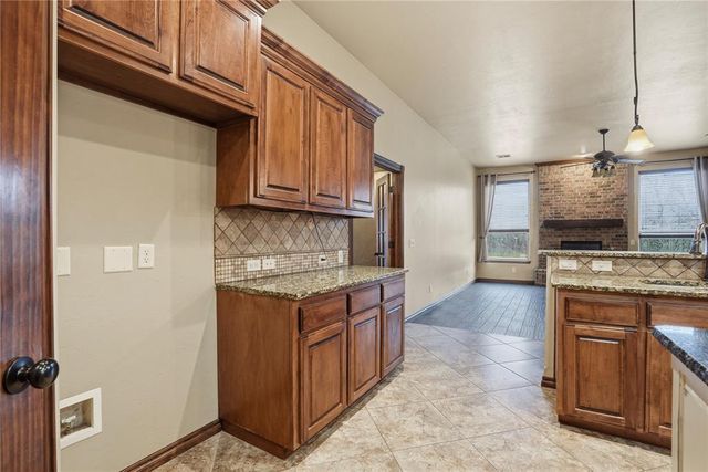 6313 Whispering Grove Drive, Oklahoma City, OK 73169