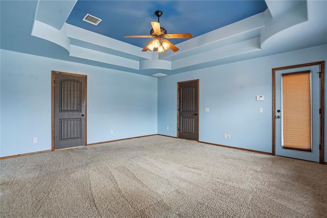 6313 Whispering Grove Drive, Oklahoma City, OK 73169