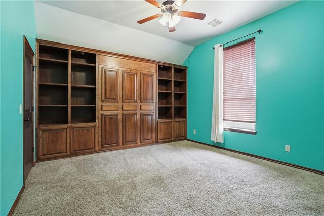 6313 Whispering Grove Drive, Oklahoma City, OK 73169