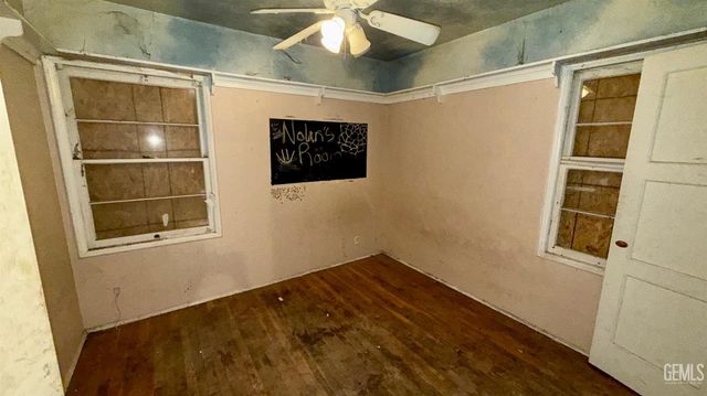 515 Woodrow Avenue, Bakersfield, CA 93308